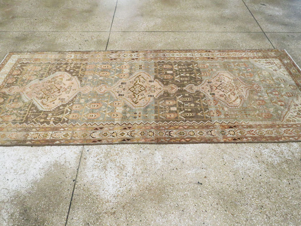 Antique Persian Malayer Gallery Carpet, No.26882 - Gss