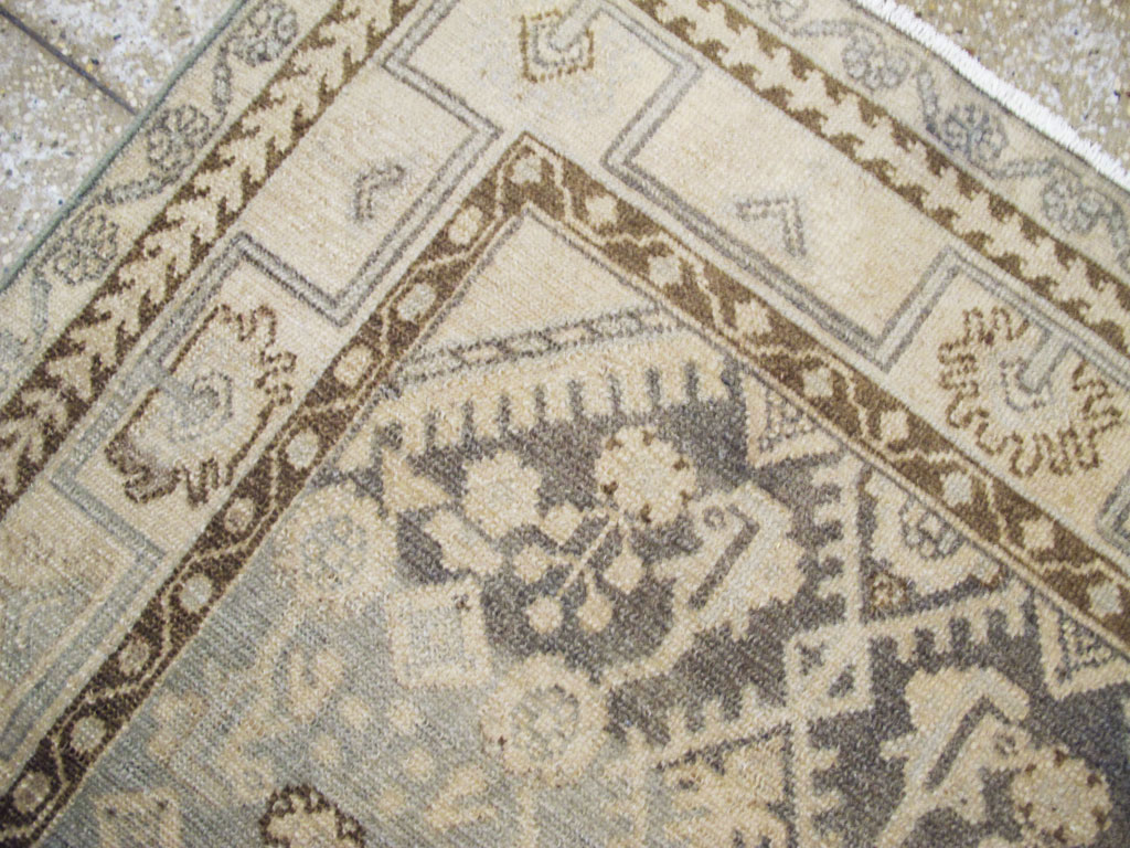 Vintage Persian Malayer Throw Rug, No.26891 - Gss