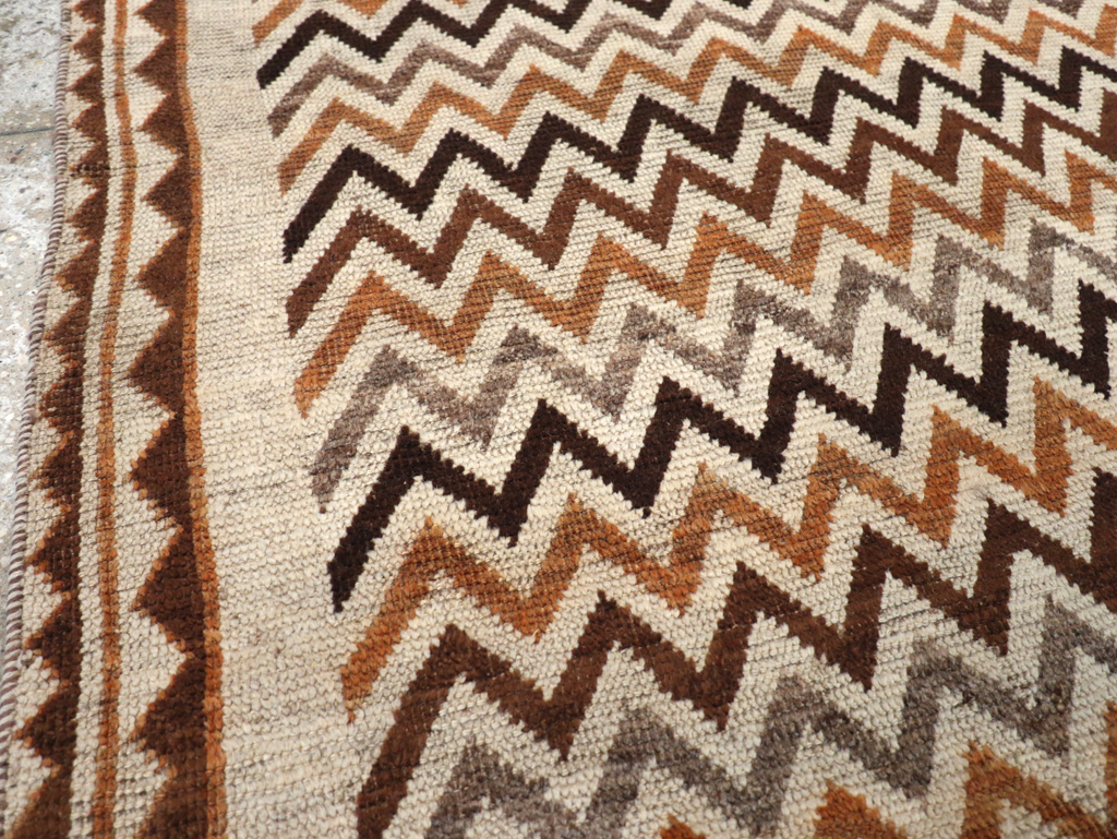 Vintage Persian Gabbeh Rug, No.26926 - Gss