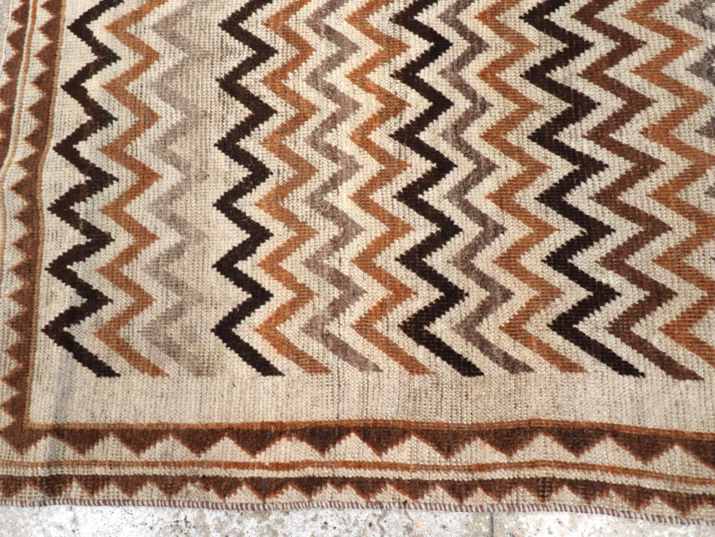 Vintage Persian Gabbeh Rug, No.26926 - Gss