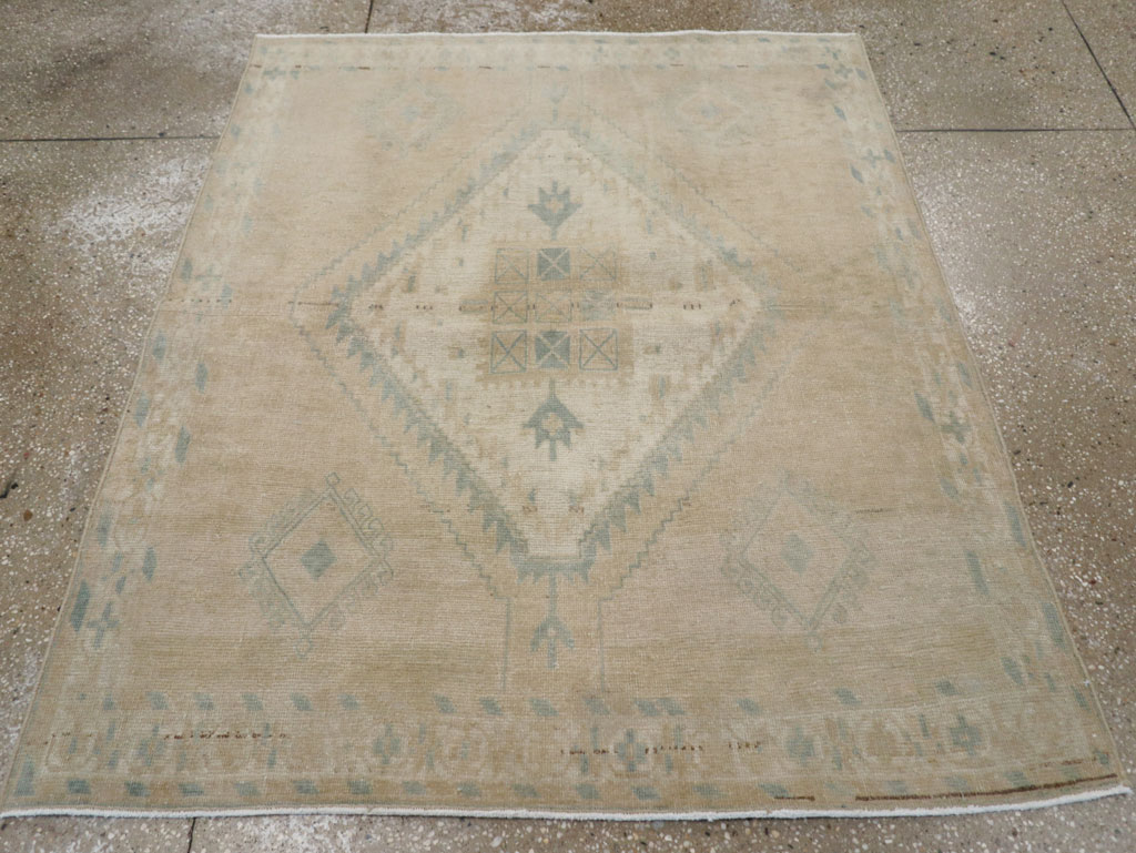 Vintage Persian Afshar Rug, No.26966 - Gss