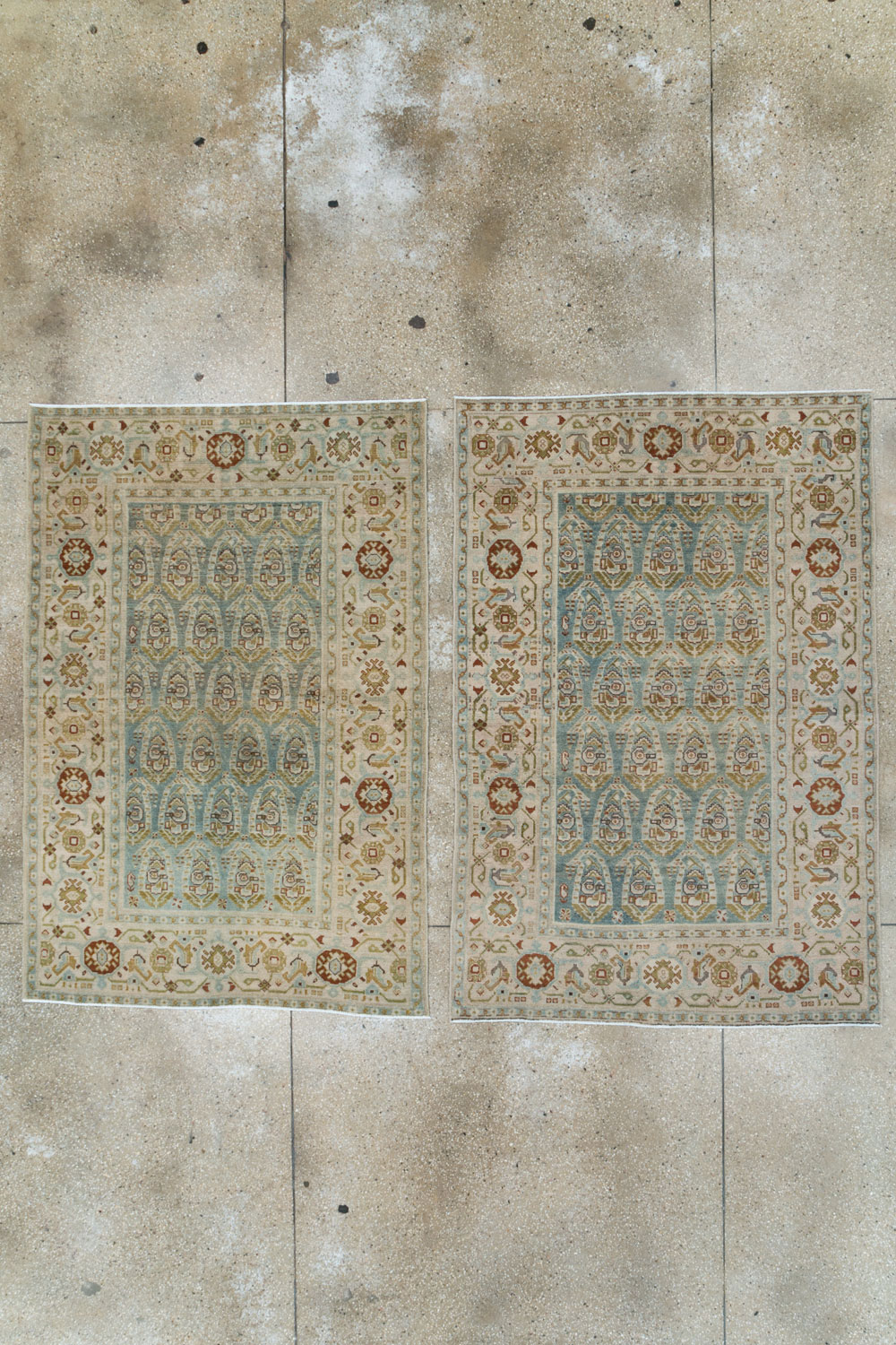 Vintage Persian Malayer Accent Rug (Pair: 1 of 2), No.26968 - Gss