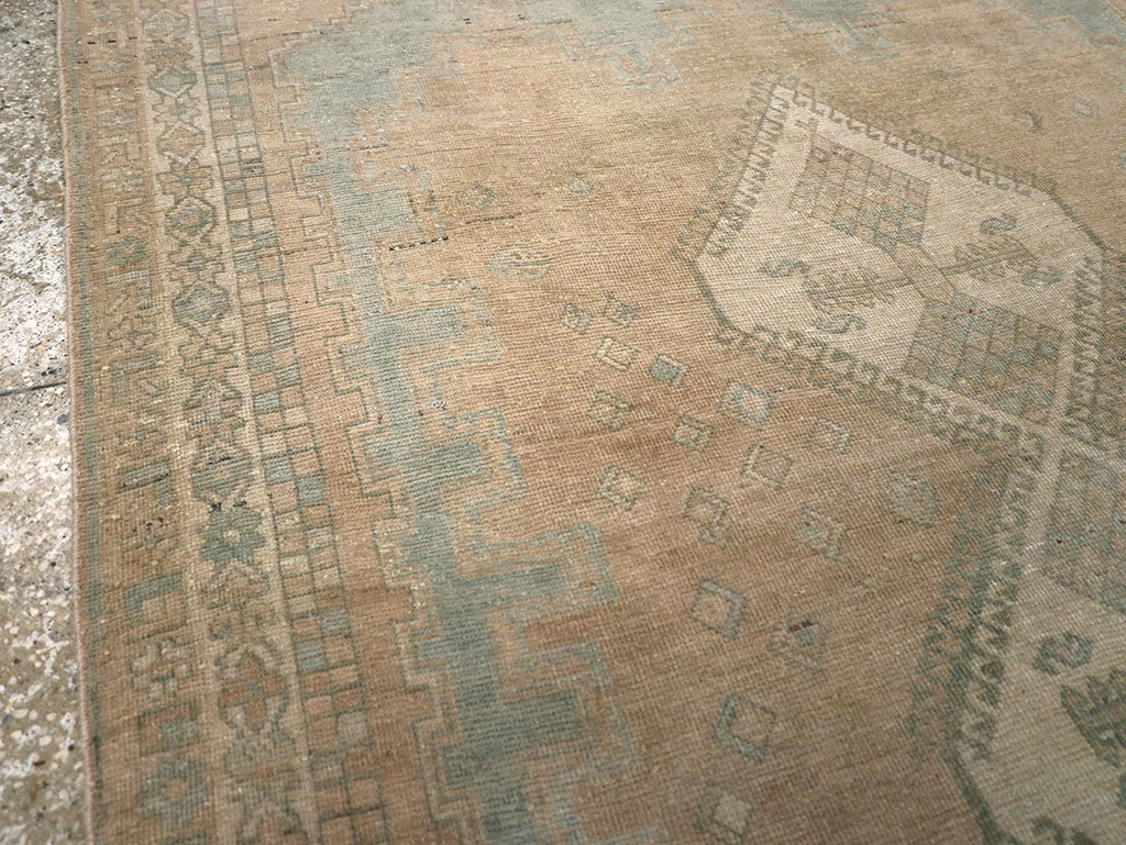 Vintage Persian Afshar Accent Rug, No.26971 - Gss