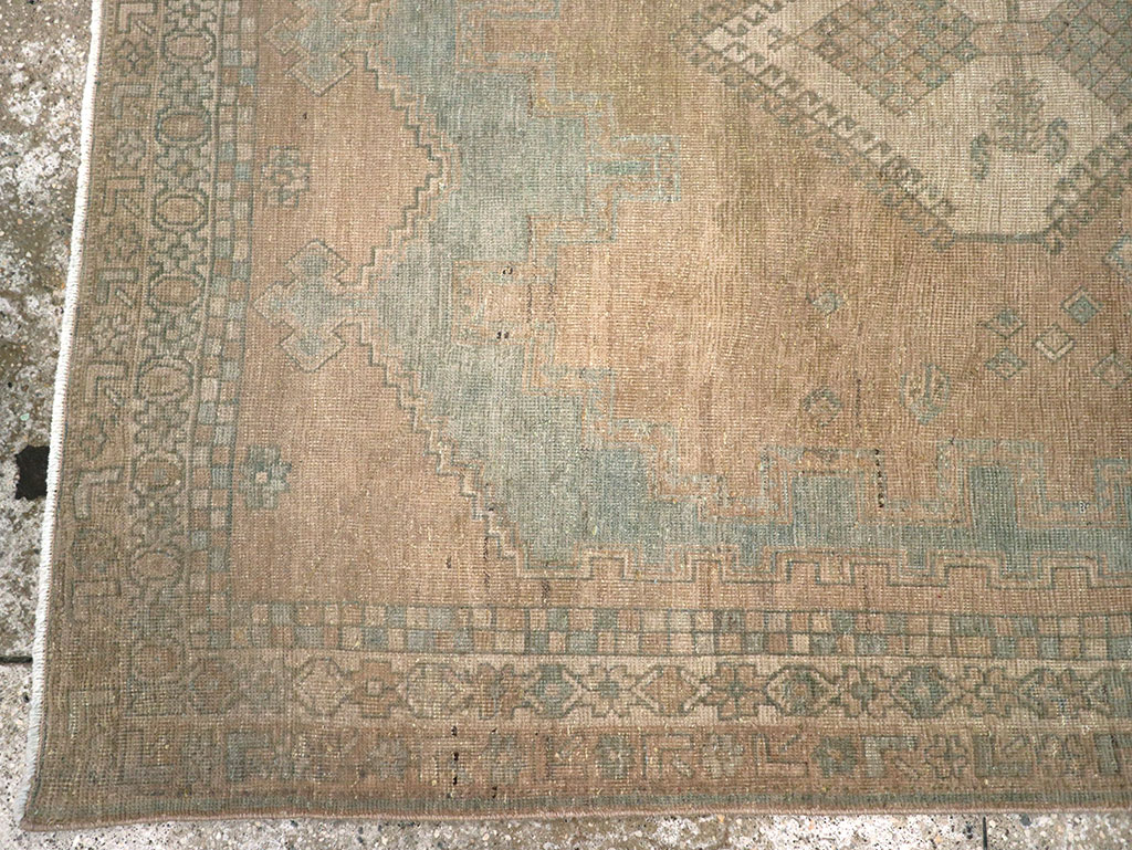 Vintage Persian Afshar Accent Rug, No.26971 - Gss