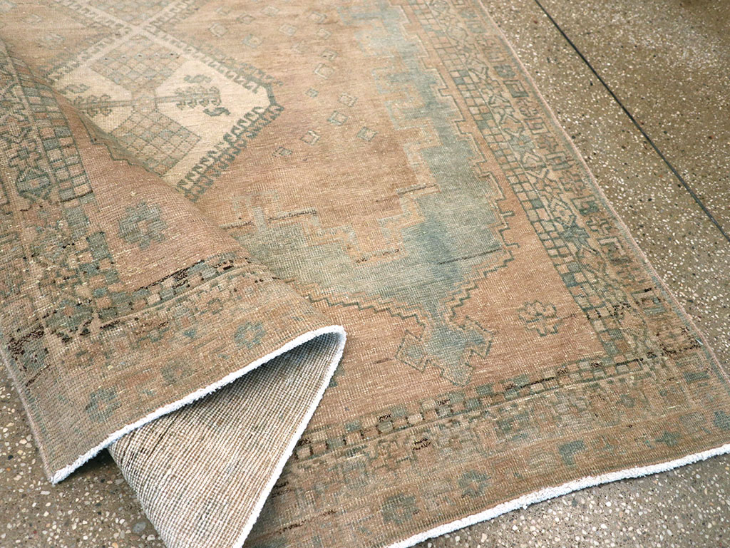 Vintage Persian Afshar Accent Rug, No.26971 - Gss