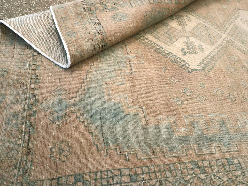 Vintage Persian Afshar Accent Rug, No.26971 - Gss