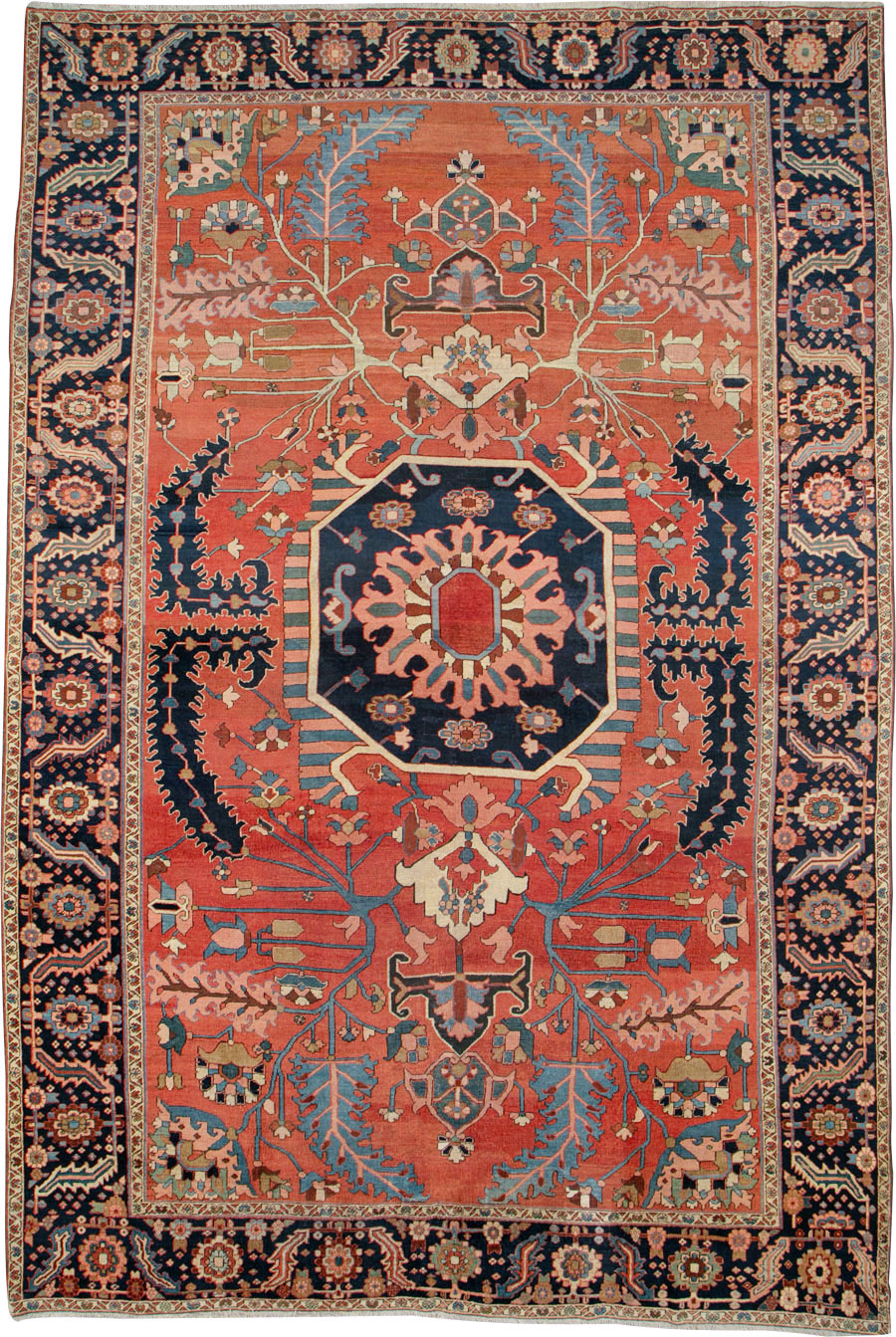 Antique Persian Serapi Rug, No.26975 - Gss