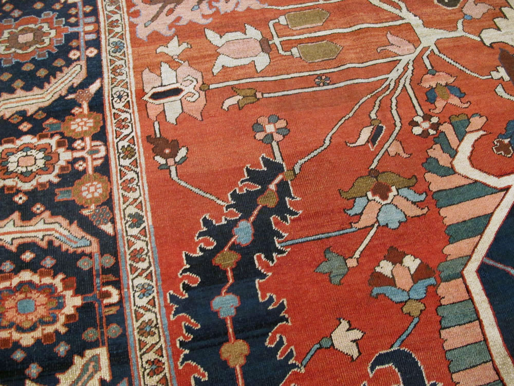 Antique Persian Serapi Rug, No.26975 - Gss