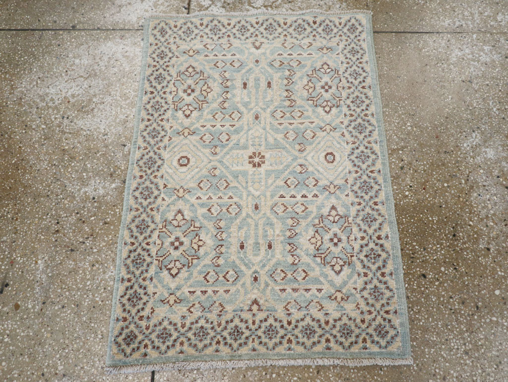 Contemporary Indian Agra Throw Rug, No.26995 - Gss