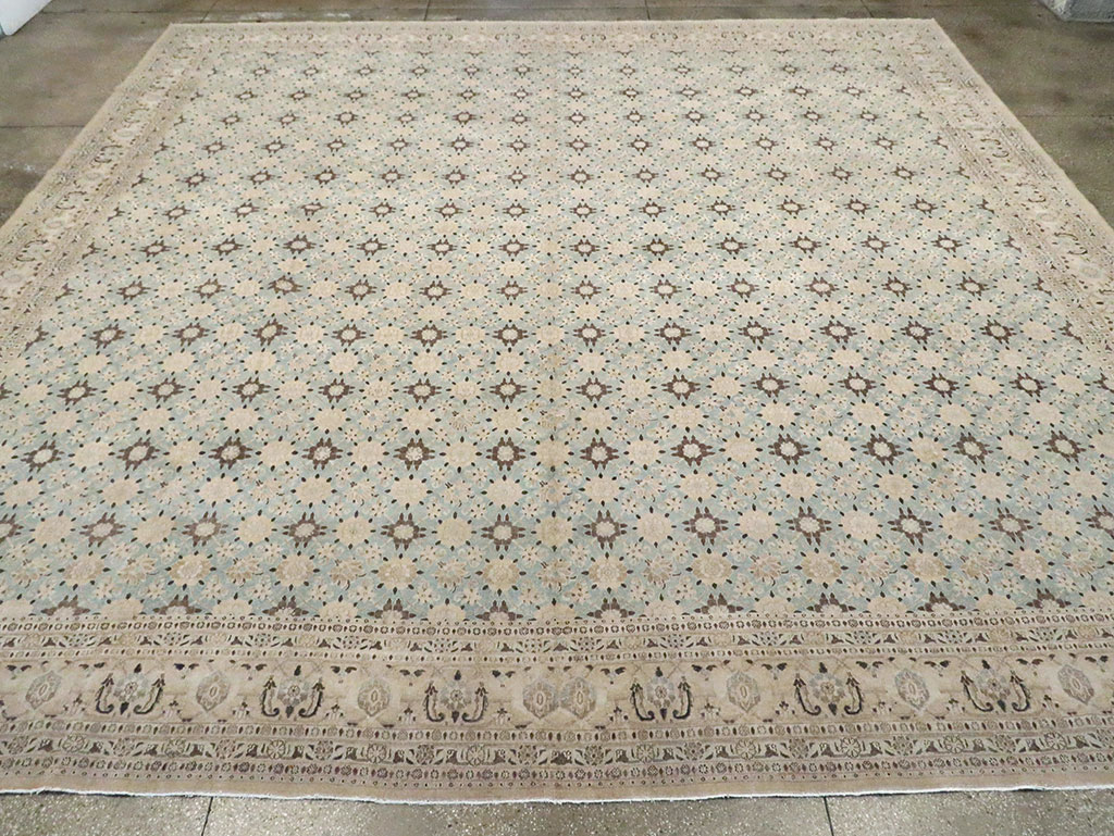 Vintage Persian Mashad Square Carpet, No.27004 - Gss