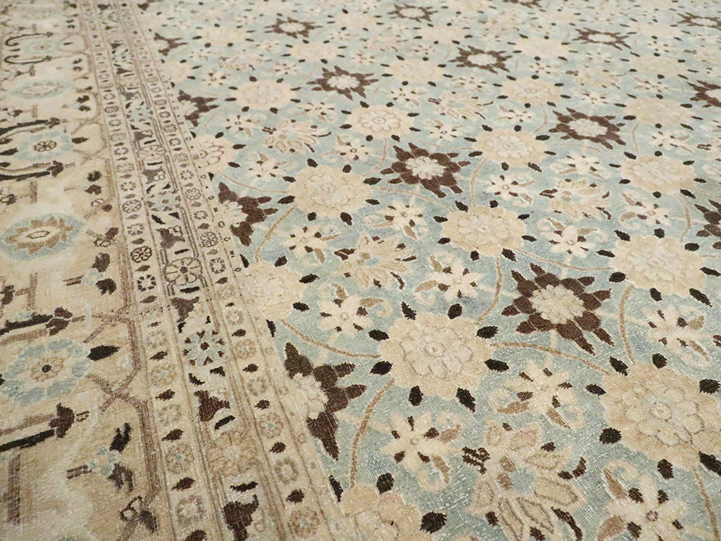 Vintage Persian Mashad Square Carpet, No.27004 - Gss