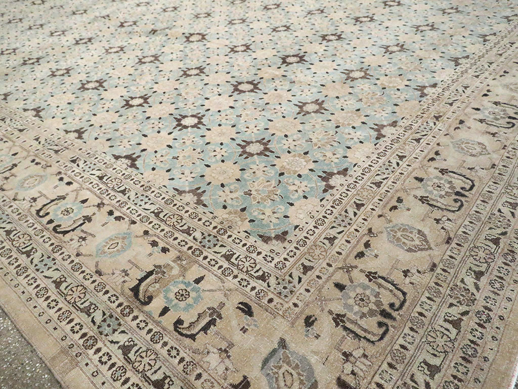 Vintage Persian Mashad Square Carpet, No.27004 - Gss