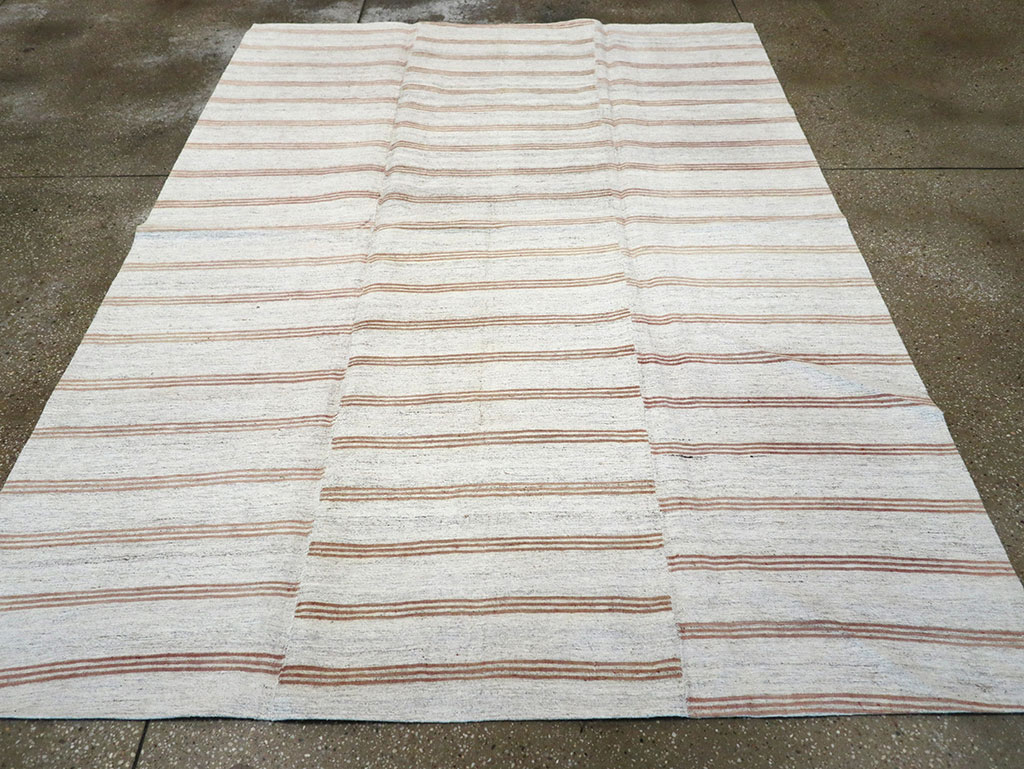 Vintage Turkish Flatweave Kilim Accent Rug, No.27007 - Gss