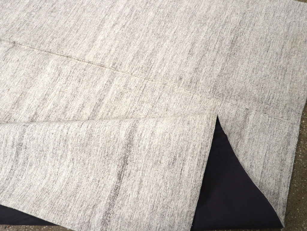 Vintage Turkish Flatweave Kilim Accent Rug, No.27011 - Gss