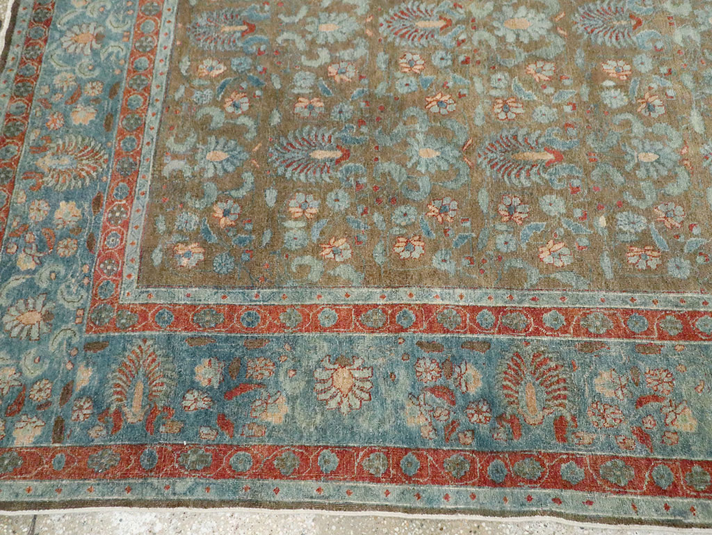 Antique Persian Tabriz Carpet, No.27022 - Gss