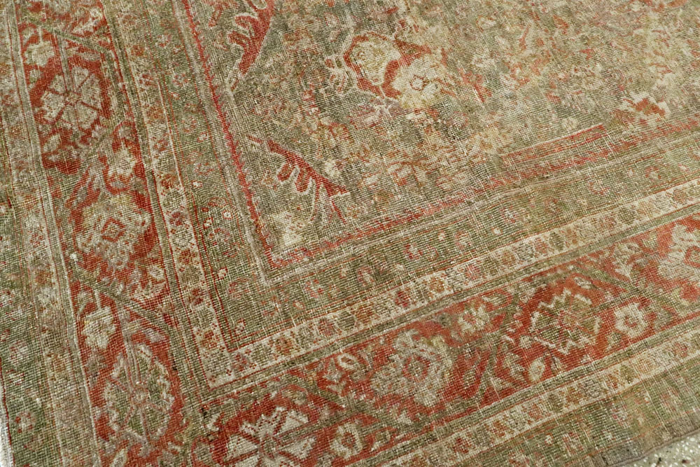 Antique Persian Mahal Distressed Carpet, No.27025 - Gss