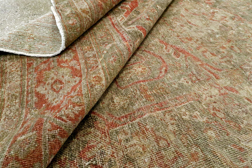 Antique Persian Mahal Distressed Carpet, No.27025 - Gss