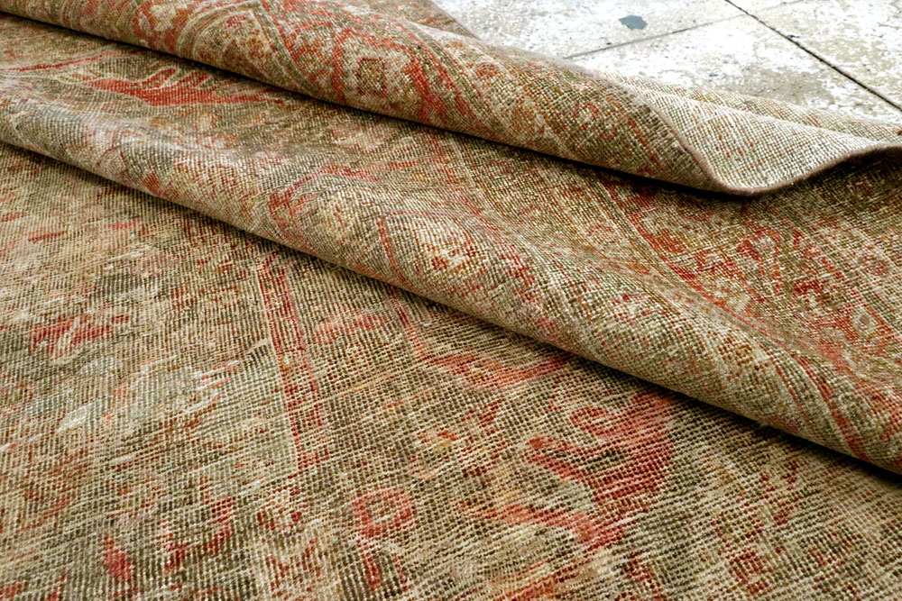 Antique Persian Mahal Distressed Carpet, No.27025 - Gss