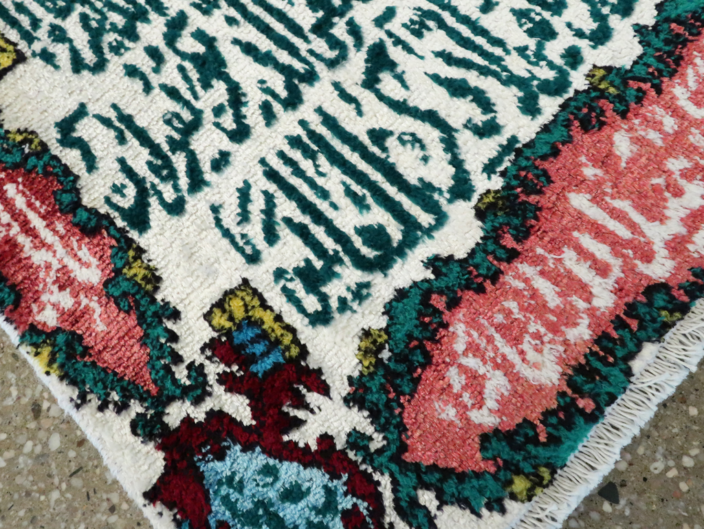 Vintage Persian Tabriz Pictorial Rug, No.27047 - Gss