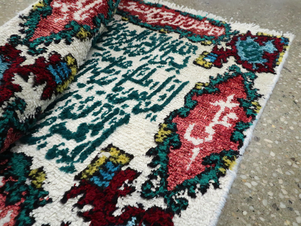 Vintage Persian Tabriz Pictorial Rug, No.27047 - Gss