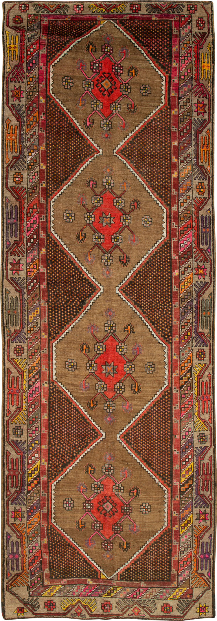 Vintage Persian Kurd Gallery Rug, No.27072 - Gss
