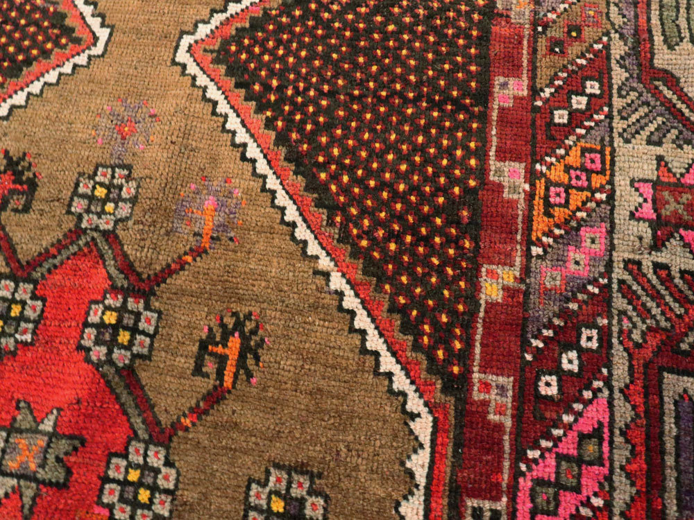 Vintage Persian Kurd Gallery Rug, No.27072 - Gss