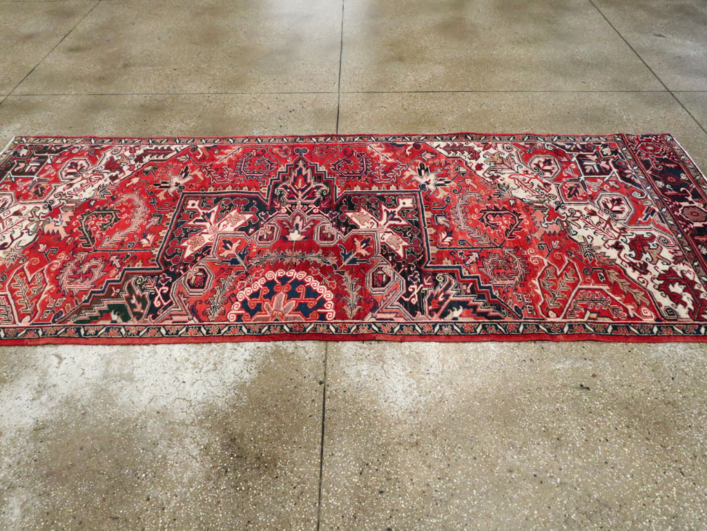 Vintage Persian Heriz Sampler Rug, No.27078 - Gss