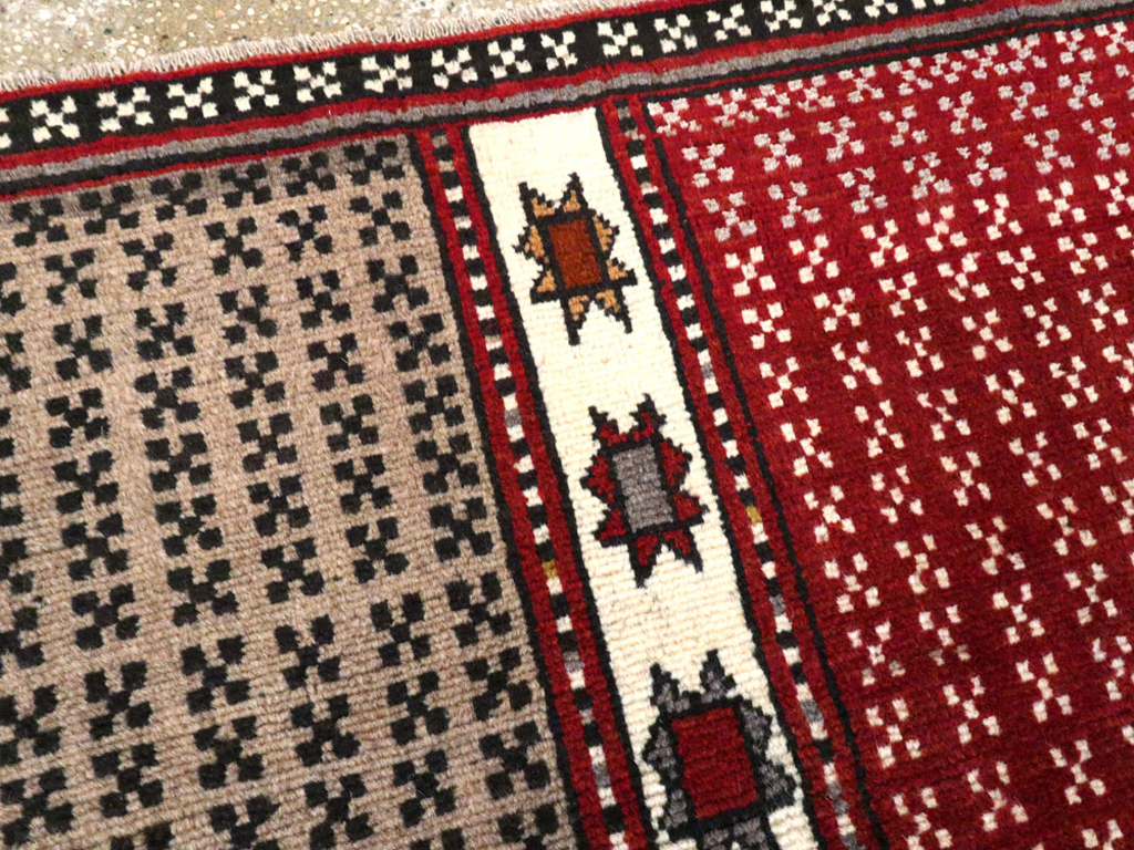 Vintage Persian Baluch Throw Rug, No.27099 - Gss