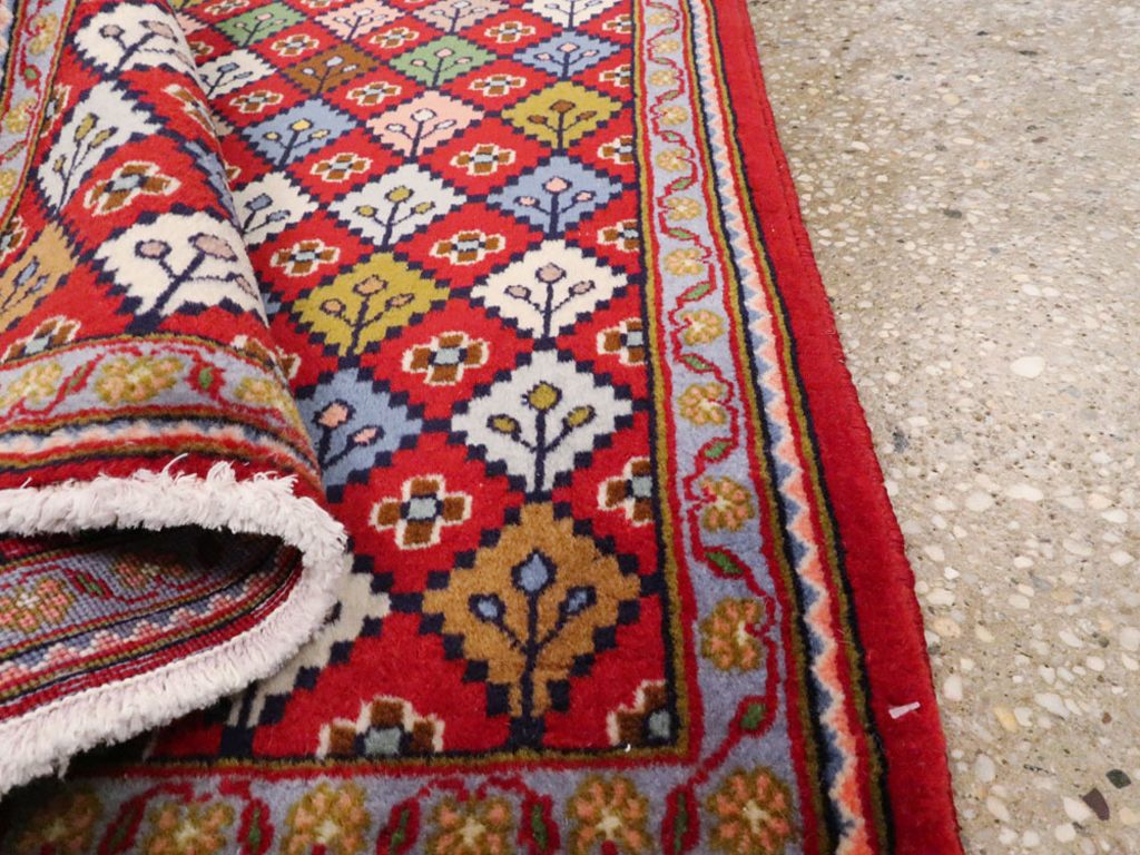 Vintage Persian Kashan Throw Rug (Pair: 2 of 2), No.27116 - Gss