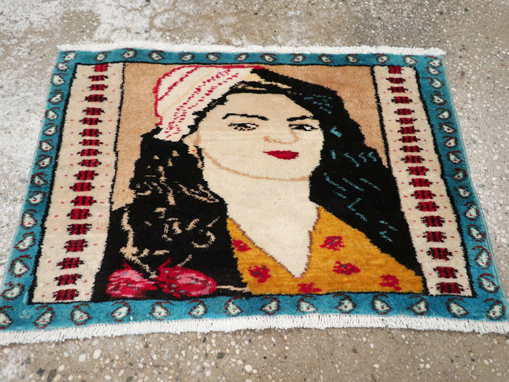 Vintage Persian Tabriz Pictorial Throw Rug, No.27118 - Gss