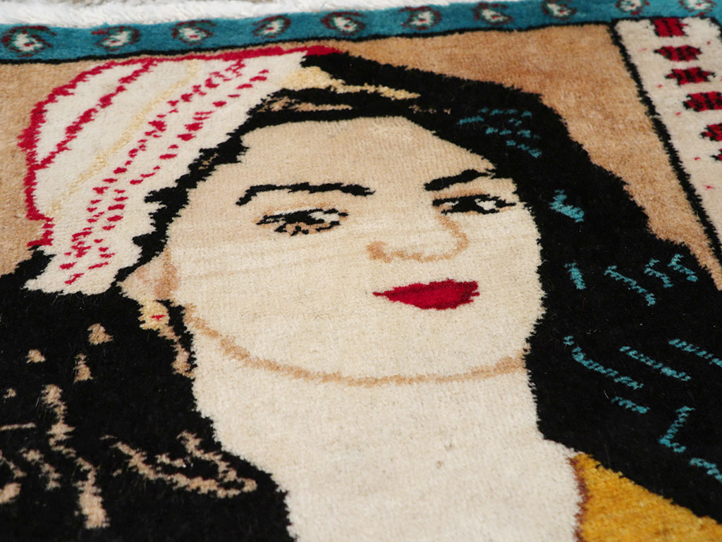 Vintage Persian Tabriz Pictorial Throw Rug, No.27118 - Gss