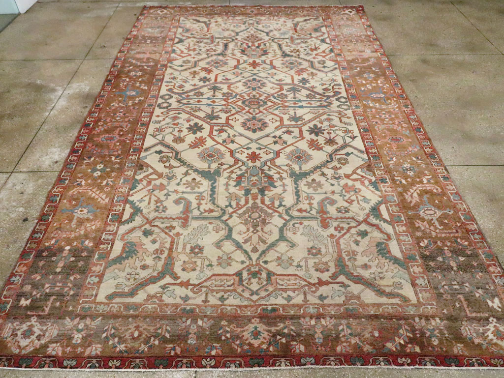 Antique Persian Heriz Carpet, No.27133 - Gss