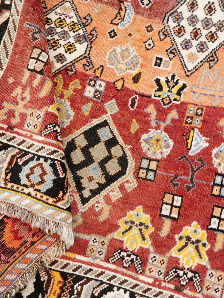 Vintage Persian Gabbeh Rug, No.27142 - Gss