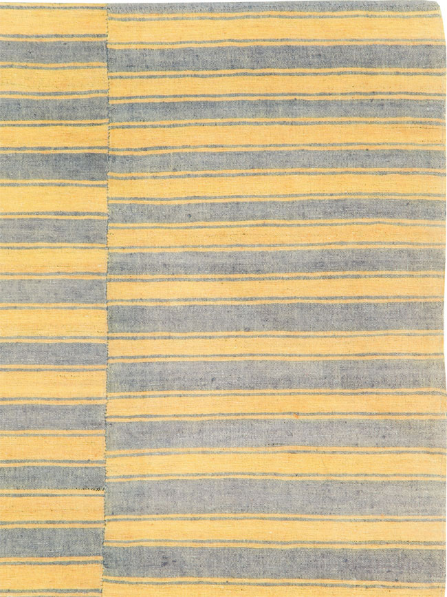 Vintage Turkish Flatweave Kilim Accent Rug, No.27173 - Gss