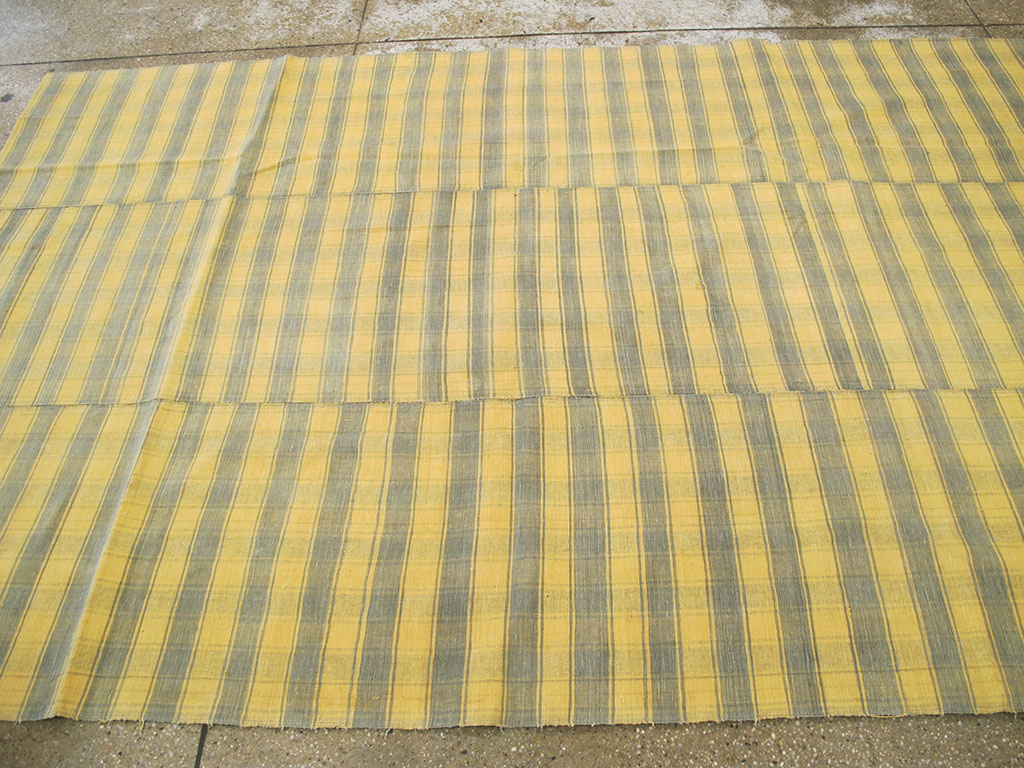 Vintage Turkish Flatweave Kilim Accent Rug, No.27174 - Gss