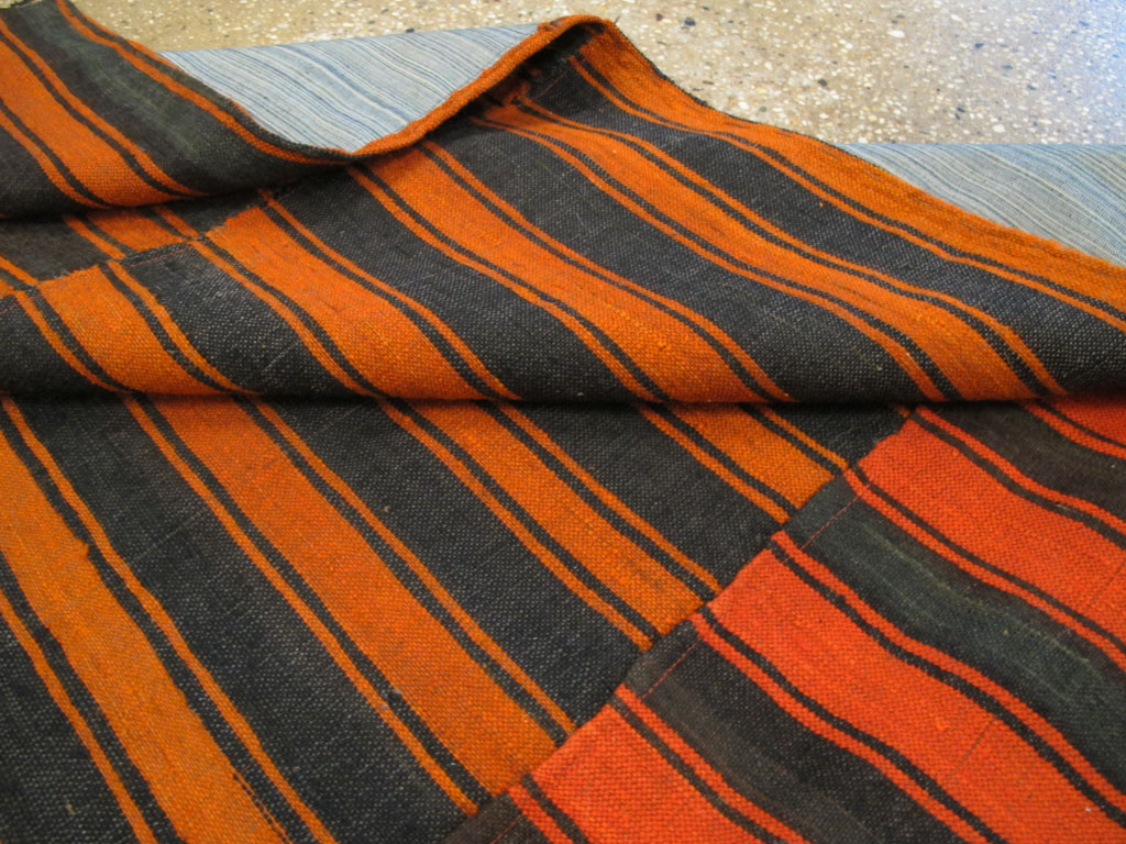 Vintage Turkish Flatweave Kilim Accent Rug, No.27175 - Gss