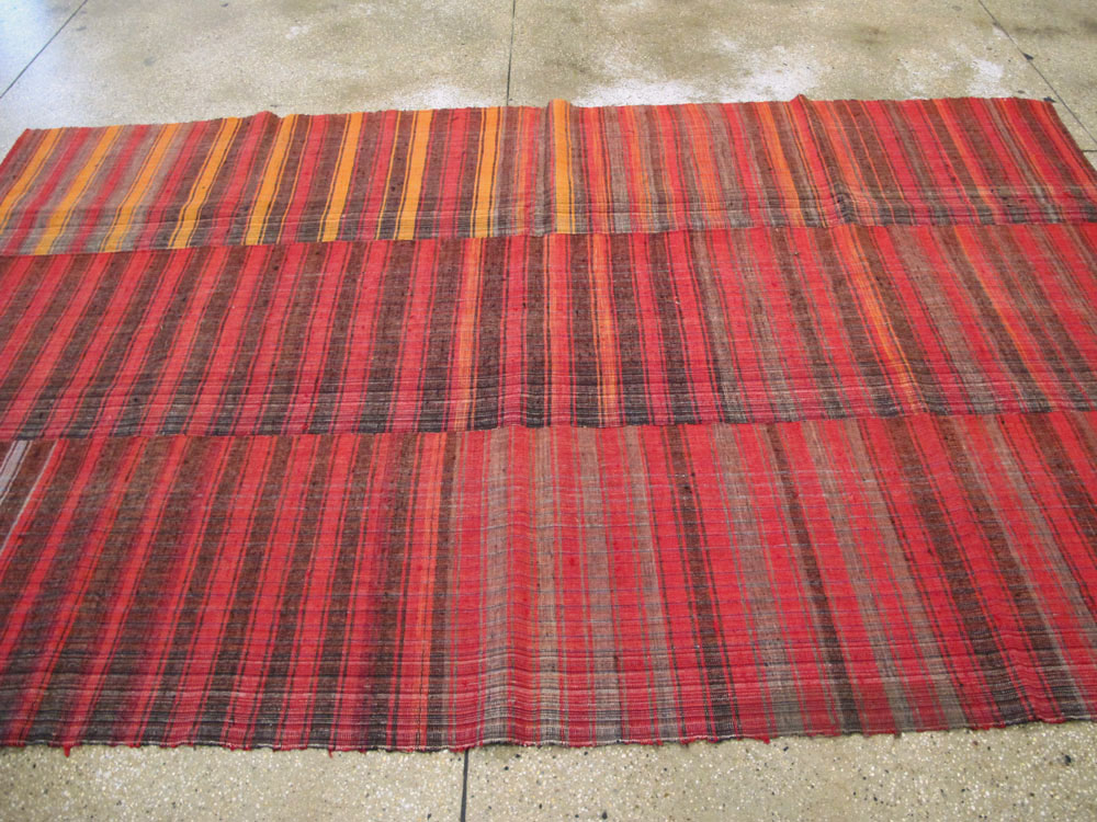 Vintage Turkish Flatweave Kilim Accent Rug, No.27177 - Gss