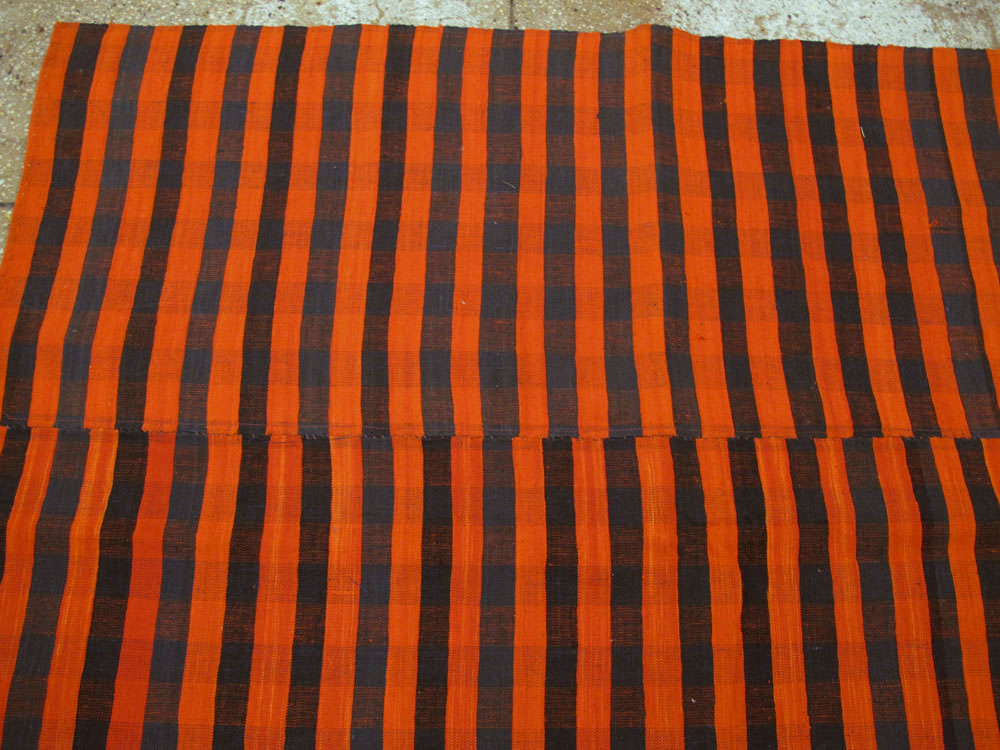 Vintage Turkish Flatweave Kilim Accent Rug, No.27179 - Gss