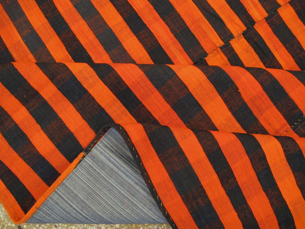 Vintage Turkish Flatweave Kilim Accent Rug, No.27179 - Gss