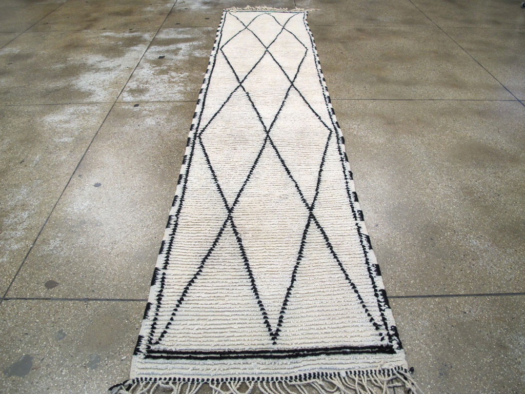 Contemporary Moroccan Runner, No.27246 - Gss