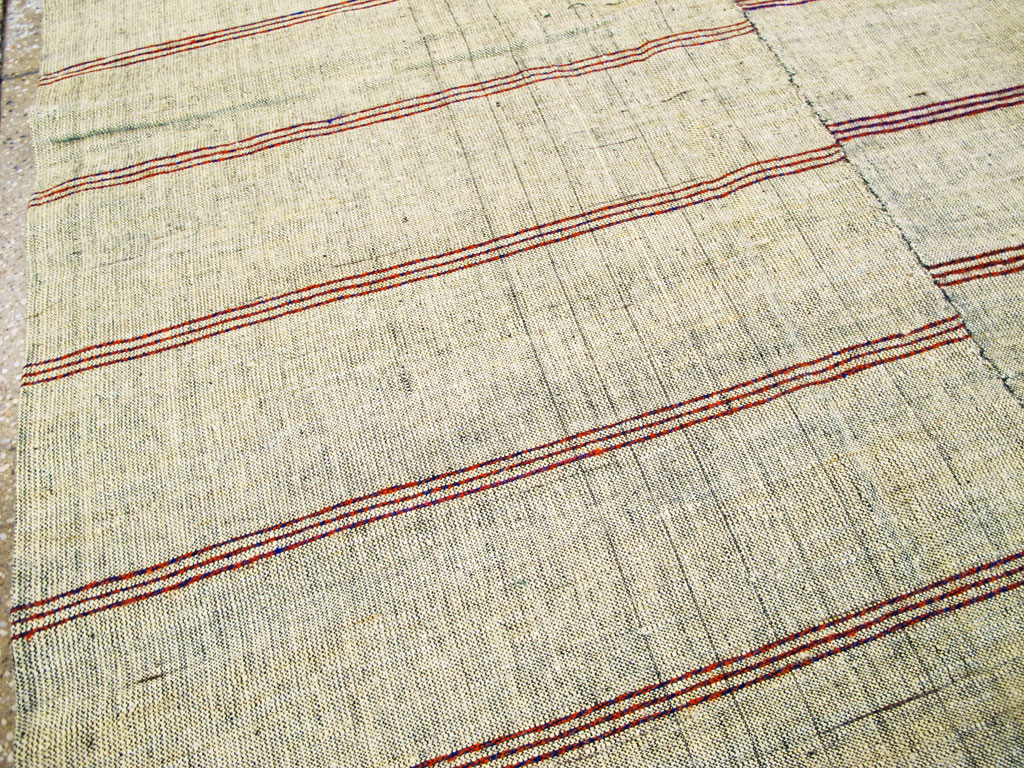Vintage Turkish Flatweave Kilim Accent Rug, No.27264 - Gss