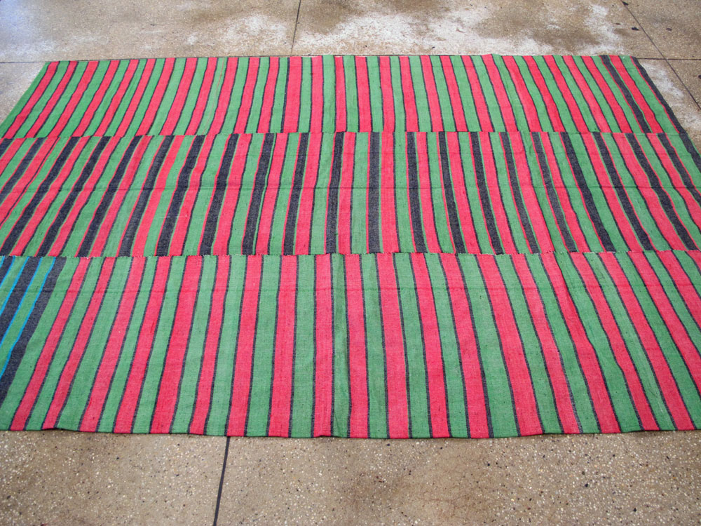 Vintage Turkish Flatweave Kilim Accent Rug, No.27266 - Gss