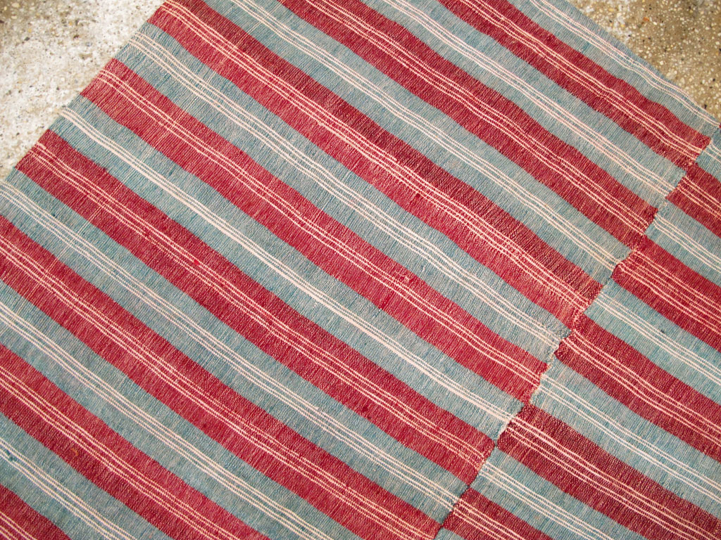 Vintage Turkish Flatweave Kilim Accent Rug, No.27267 - Gss