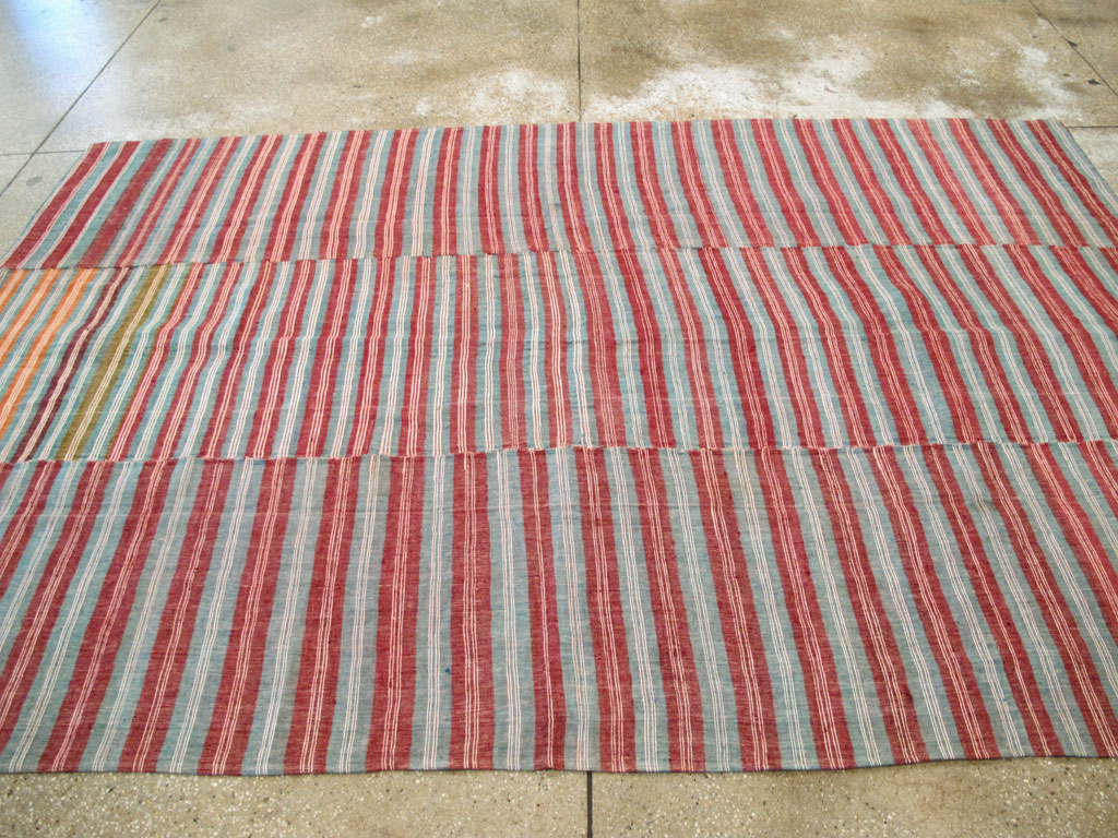Vintage Turkish Flatweave Kilim Accent Rug, No.27267 - Gss