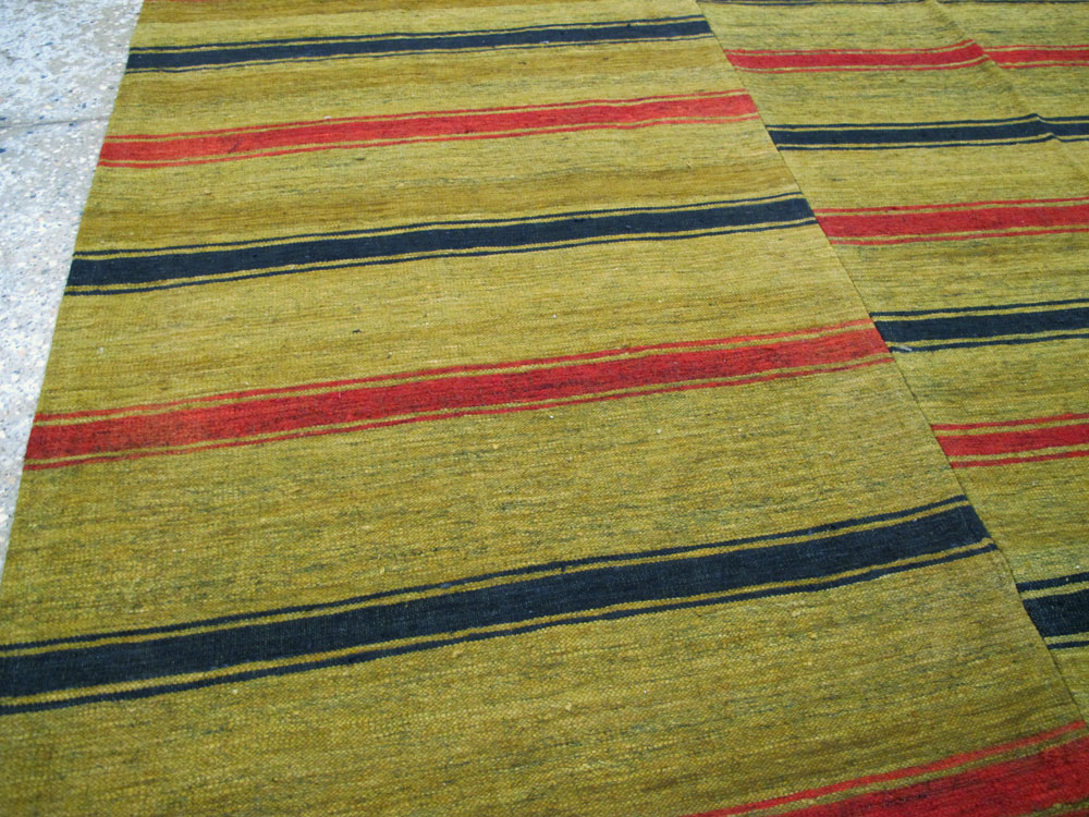 Vintage Persian Flatweave Kilim Accent Rug, No.27268 - Gss