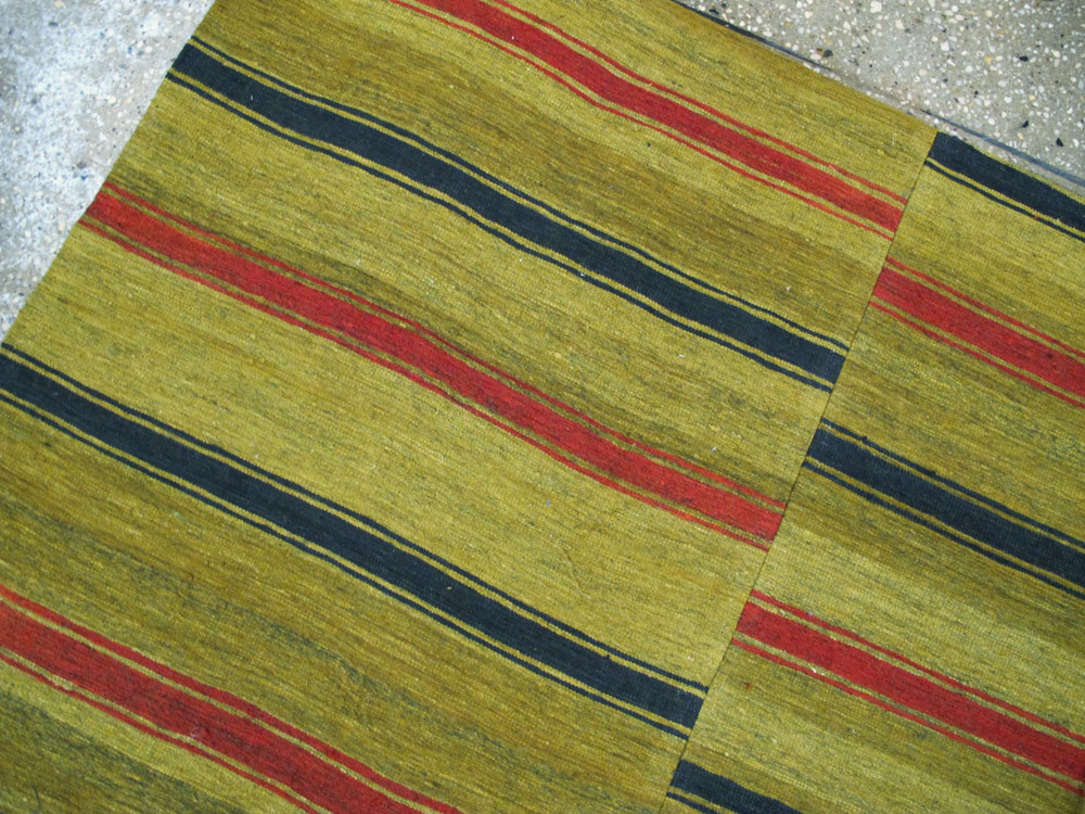 Vintage Persian Flatweave Kilim Accent Rug, No.27268 - Gss