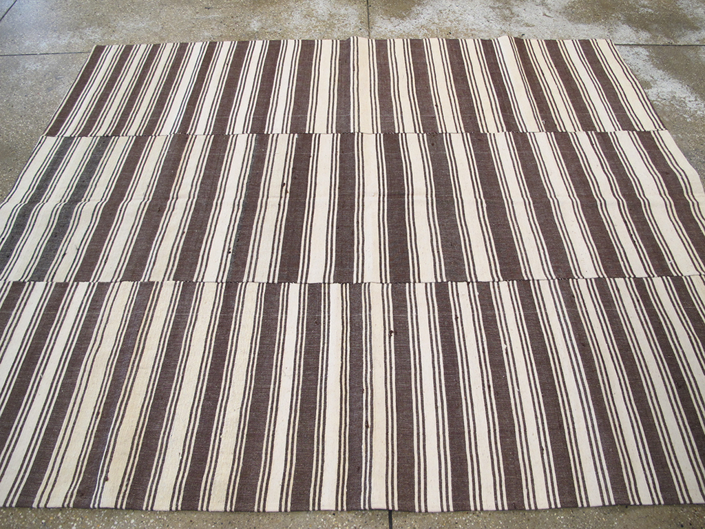 Vintage Turkish Kilim Flatweave Accent Rug, No.27271 - Gss