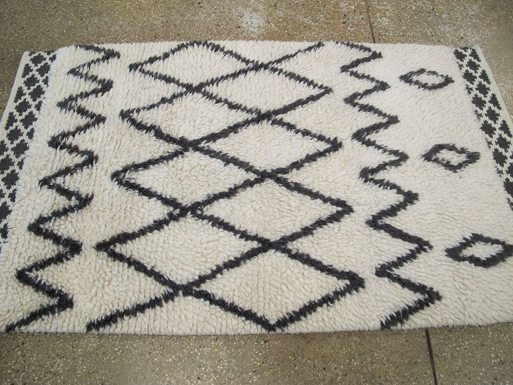 Vintage Moroccan Rug, No.27281 - Gss