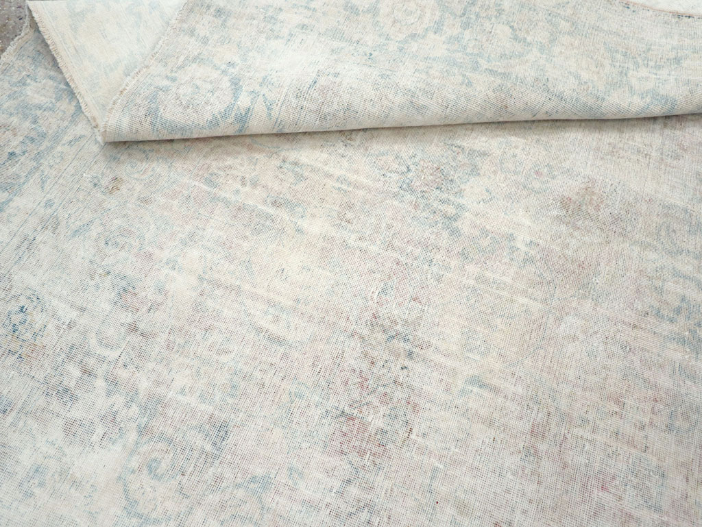 Distressed Vintage Persian Small Room Size Carpet, No.27283 - Gss