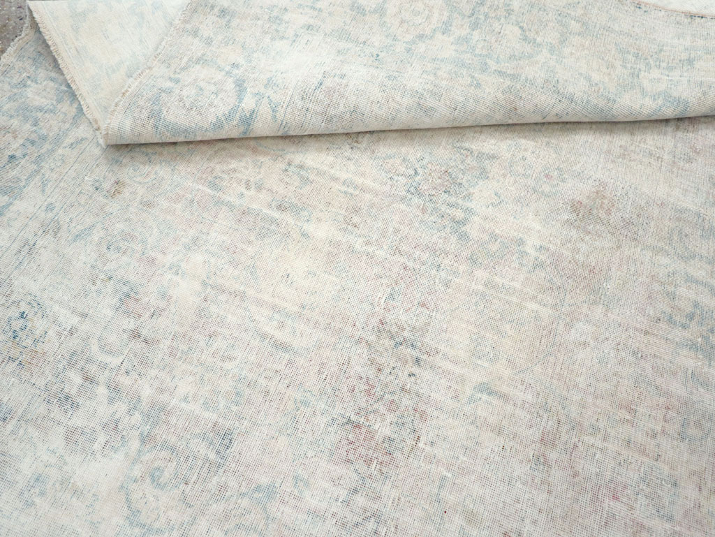 Distressed Vintage Persian Small Room Size Carpet, No.27283 - Gss